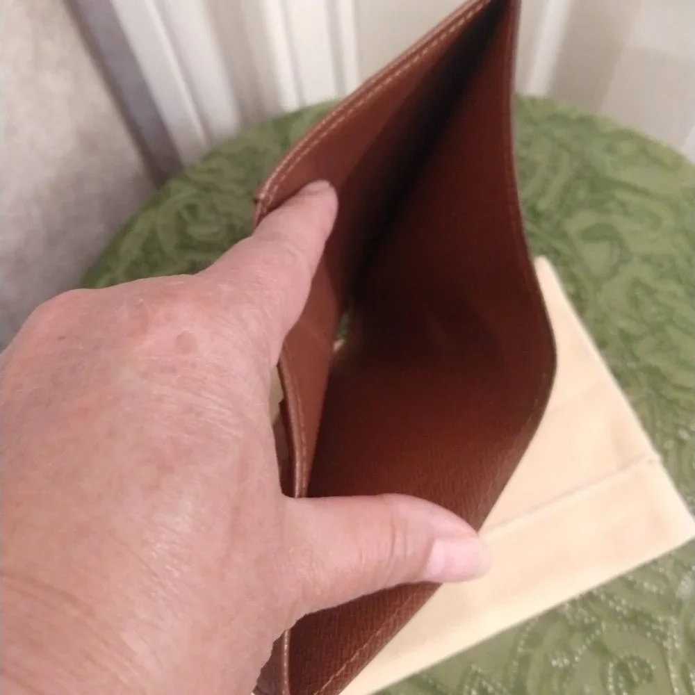 Louis Vuitton Monogram Wallet